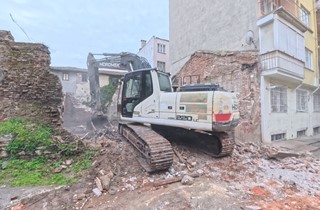 Metruk Binalarla Mücadele Sürüyor